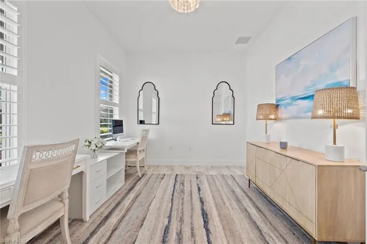 3640  Pilot  CIR, Naples, FL 34120