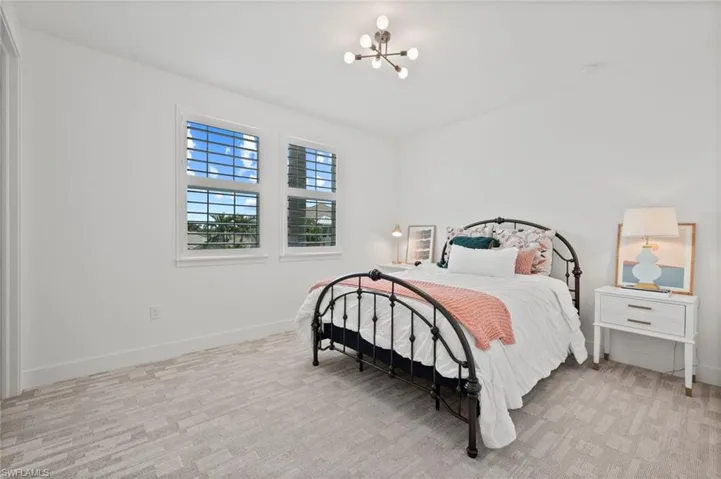 3640  Pilot  CIR, Naples, FL 34120