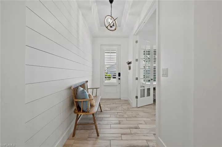 3640  Pilot  CIR, Naples, FL 34120