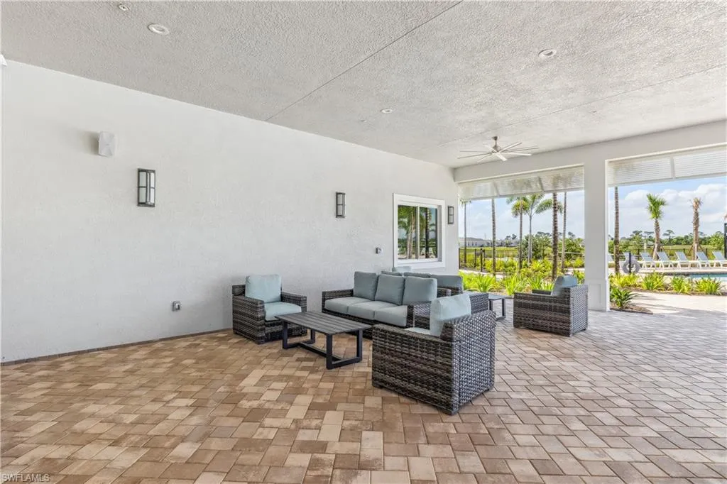 16811 Elkhorn Coral DR, North Fort Myers, FL 33903,225047456