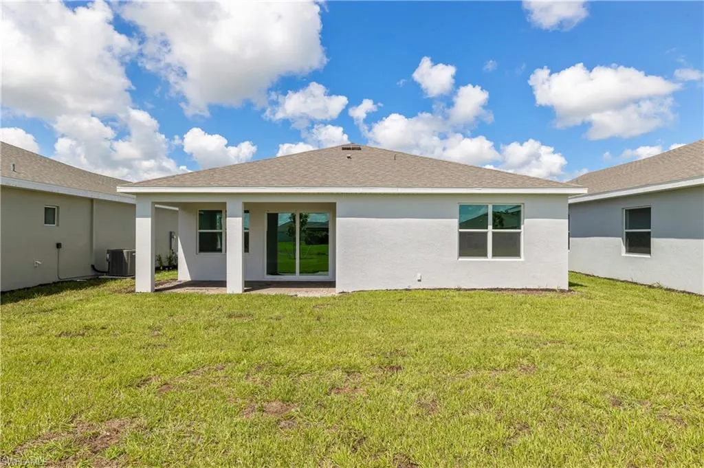 16811 Elkhorn Coral DR, North Fort Myers, FL 33903,225047456