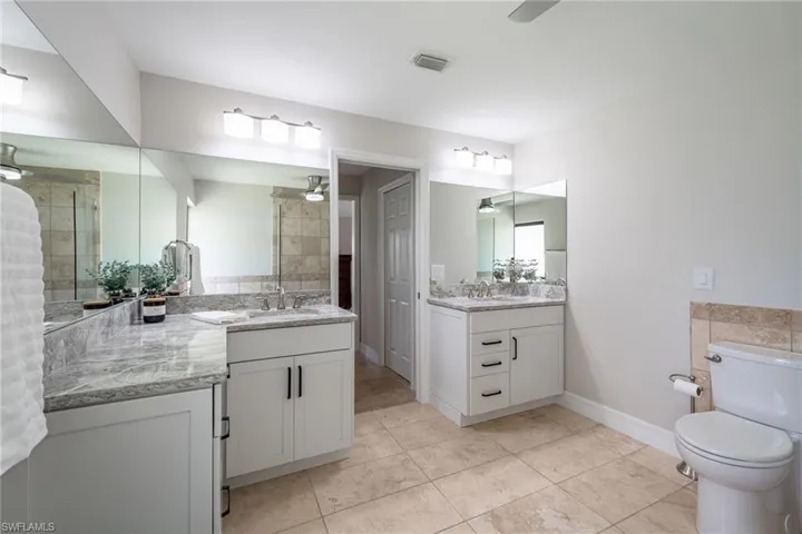 16986 Timberlakes Dr, Fort Myers, Florida 33908