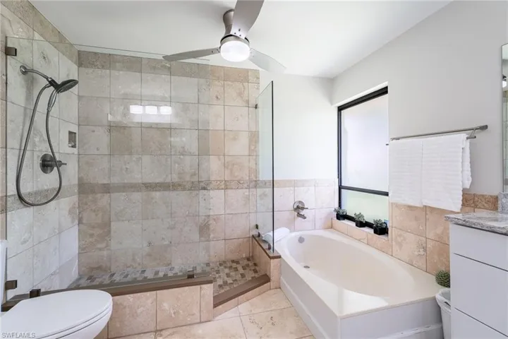 16986 Timberlakes Dr, Fort Myers, Florida 33908