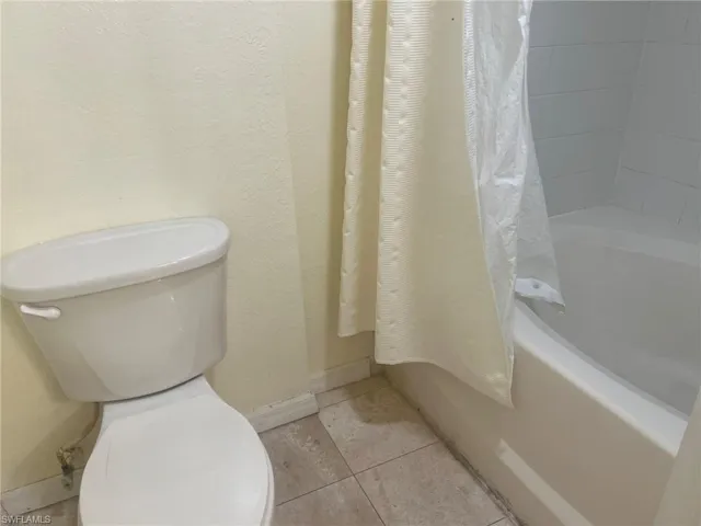 23580 Walden Center Dr 210, Estero, Florida 34134
