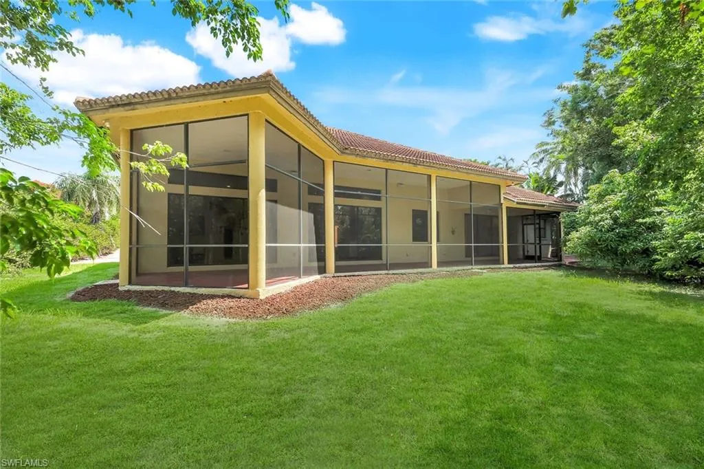 1841 Olds CT, Marco Island, FL 34145,225063300