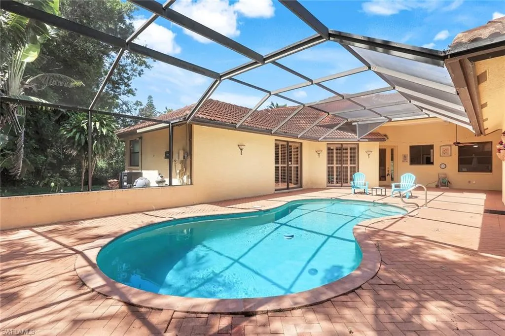 1841 Olds CT, Marco Island, FL 34145,225063300