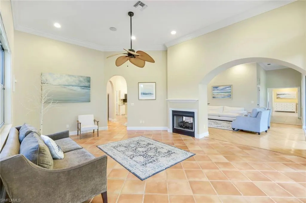 1841 Olds CT, Marco Island, FL 34145,225063300