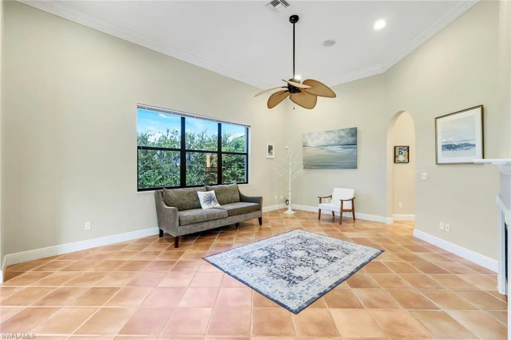 1841 Olds CT, Marco Island, FL 34145,225063300