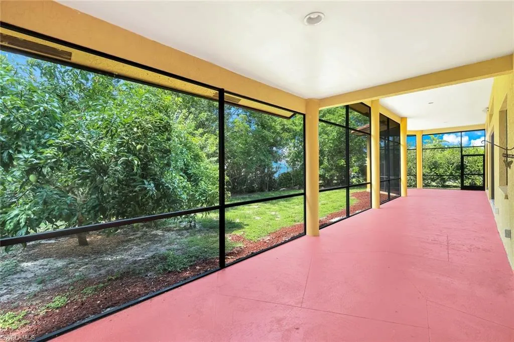 1841 Olds CT, Marco Island, FL 34145,225063300