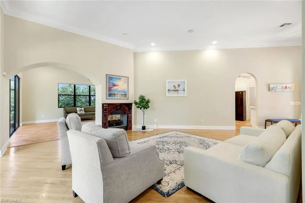1841 Olds CT, Marco Island, FL 34145,225063300