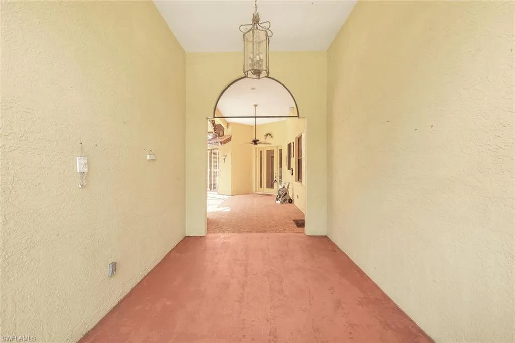 1841 Olds CT, Marco Island, FL 34145,225063300