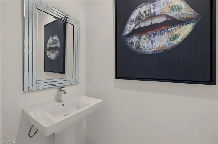 Bathroom with sink