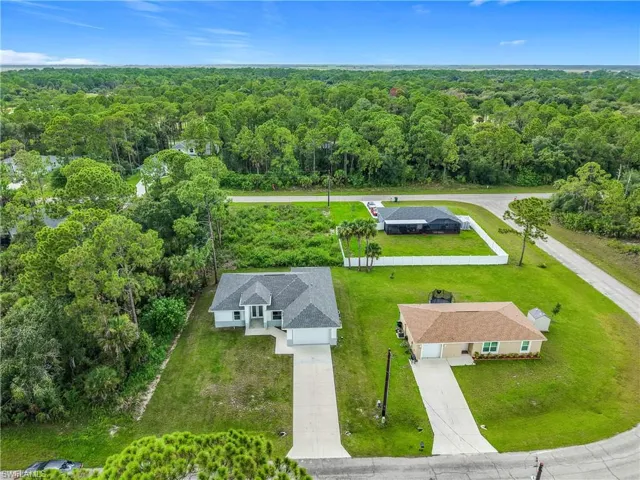 1014  Lockwood  ST, Labelle, FL 33935