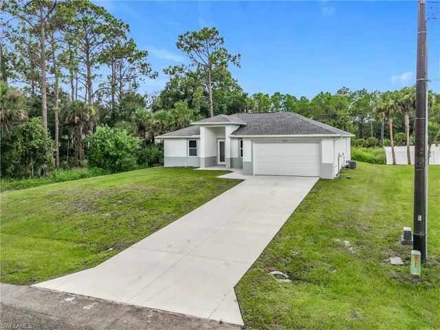1014  Lockwood  ST, Labelle, FL 33935