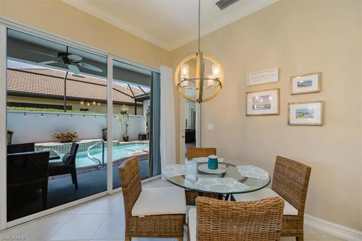 Breakfast Nook