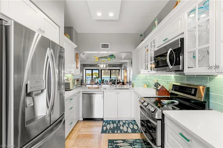 503  La Peninsula  BLVD, Naples, FL 34113