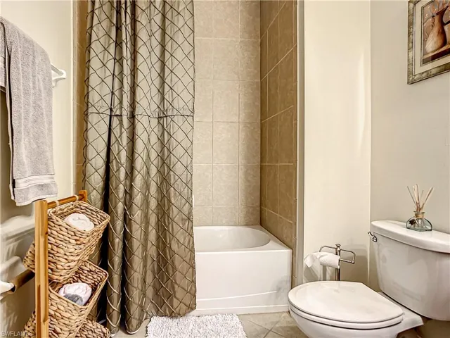 28086 Sosta Ln 1, Bonita Springs, Florida 34135