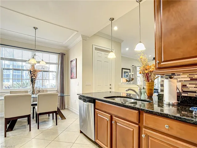 28086 Sosta Ln 1, Bonita Springs, Florida 34135