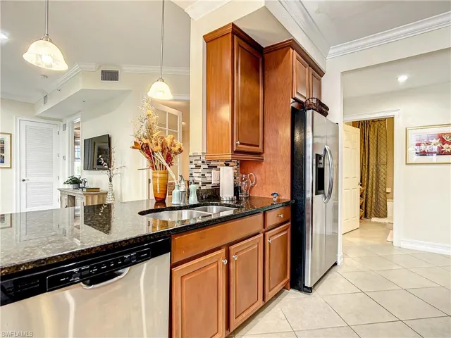 28086 Sosta Ln 1, Bonita Springs, Florida 34135