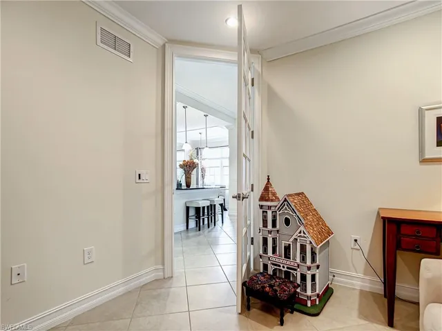 28086 Sosta Ln 1, Bonita Springs, Florida 34135