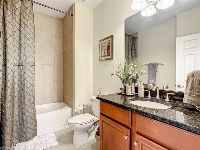 28086 Sosta Ln 1, Bonita Springs, Florida 34135