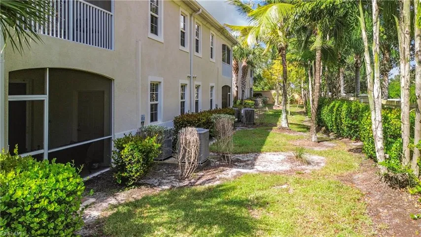 28086 Sosta Ln 1, Bonita Springs, Florida 34135