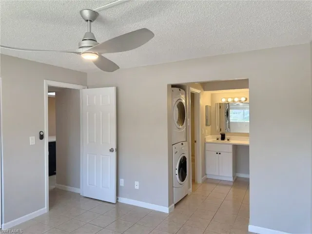 5751 Foxlake Dr A, North Fort Myers, Florida 33917