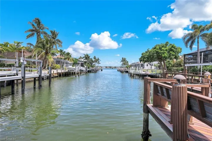 511 Alameda Ct, Marco Island, Florida 34145