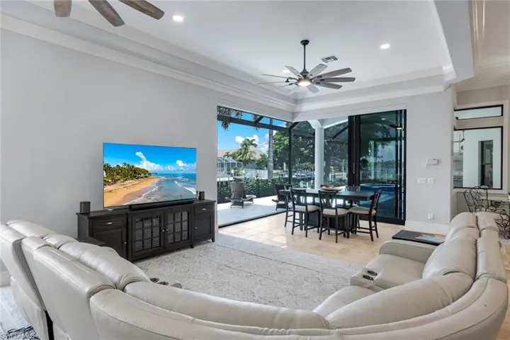 511 Alameda Ct, Marco Island, Florida 34145