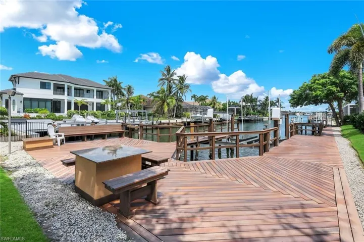 511 Alameda Ct, Marco Island, Florida 34145