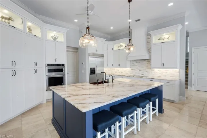 511 Alameda Ct, Marco Island, Florida 34145