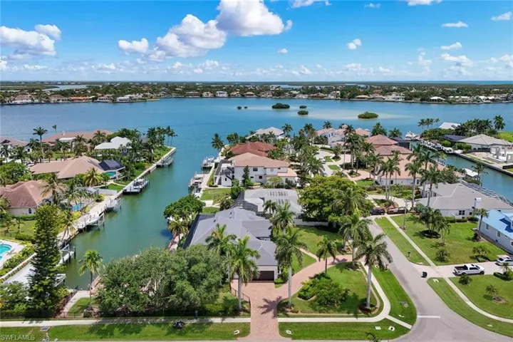 511 Alameda Ct, Marco Island, Florida 34145