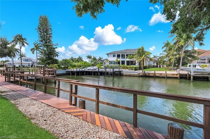 511 Alameda Ct, Marco Island, Florida 34145