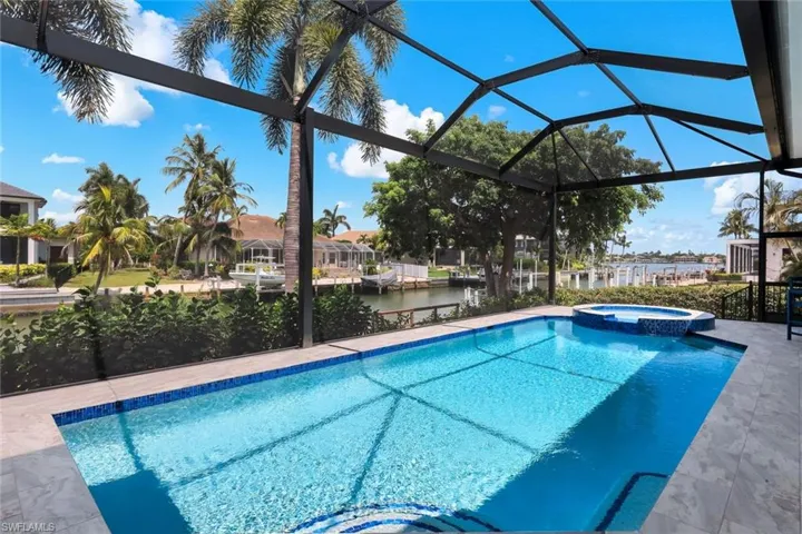 511 Alameda Ct, Marco Island, Florida 34145