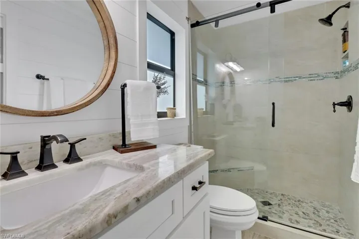 383  Juli Fe  DR, Naples, FL 34110