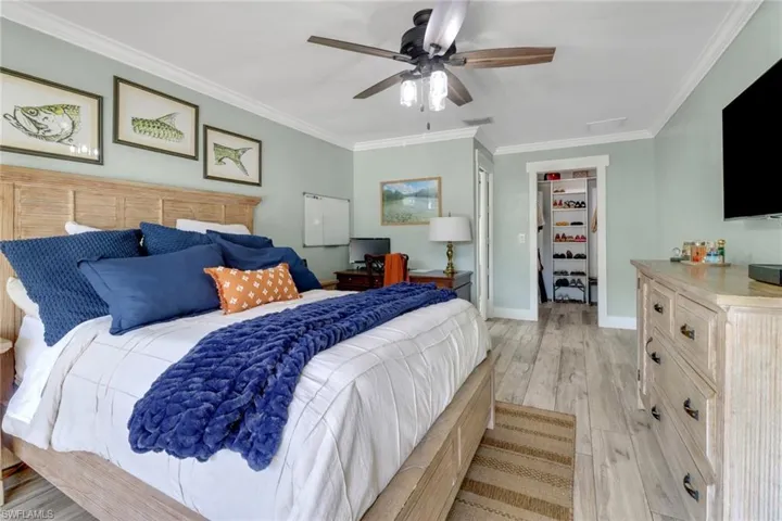 383  Juli Fe  DR, Naples, FL 34110