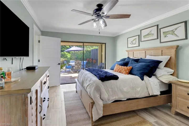383  Juli Fe  DR, Naples, FL 34110
