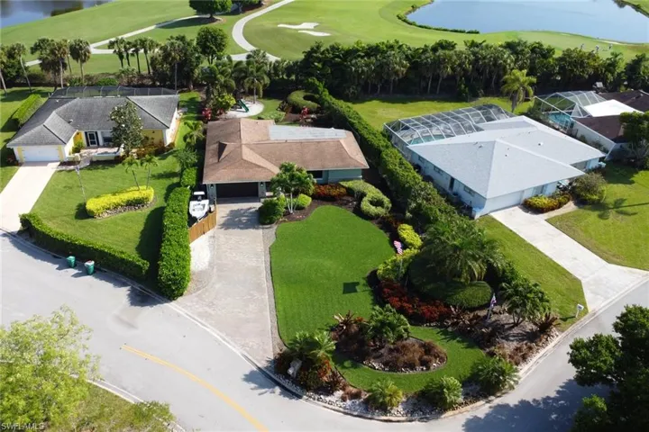 383  Juli Fe  DR, Naples, FL 34110