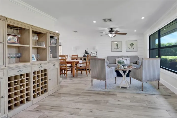 383  Juli Fe  DR, Naples, FL 34110