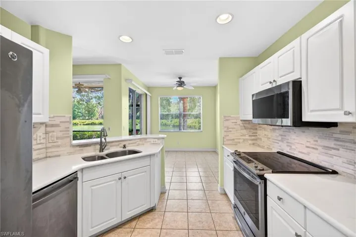 21301 Pelican Sound Dr 102, Estero, Florida 33928