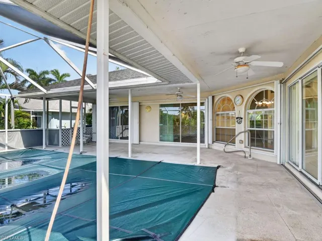 1302 Se 12th Ter, Cape Coral, Florida 33990