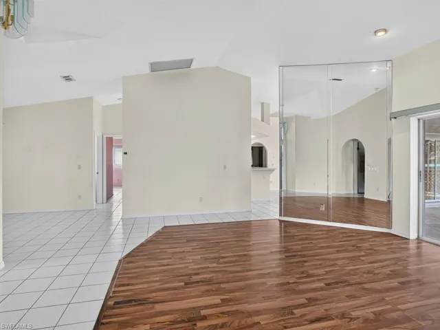 1302 Se 12th Ter, Cape Coral, Florida 33990