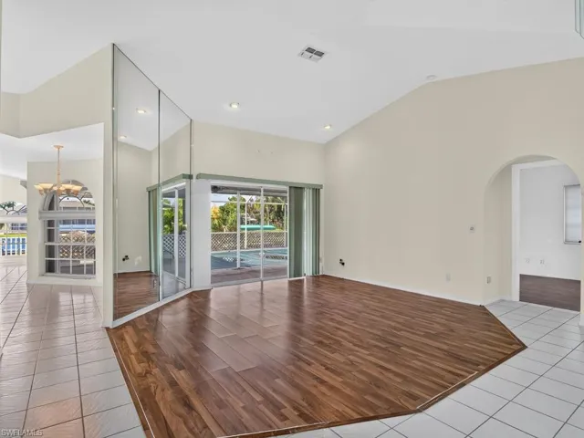 1302 Se 12th Ter, Cape Coral, Florida 33990