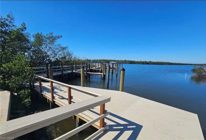 Community Dock