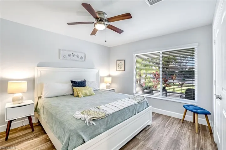 737  91st N AVE, Naples, FL 34108