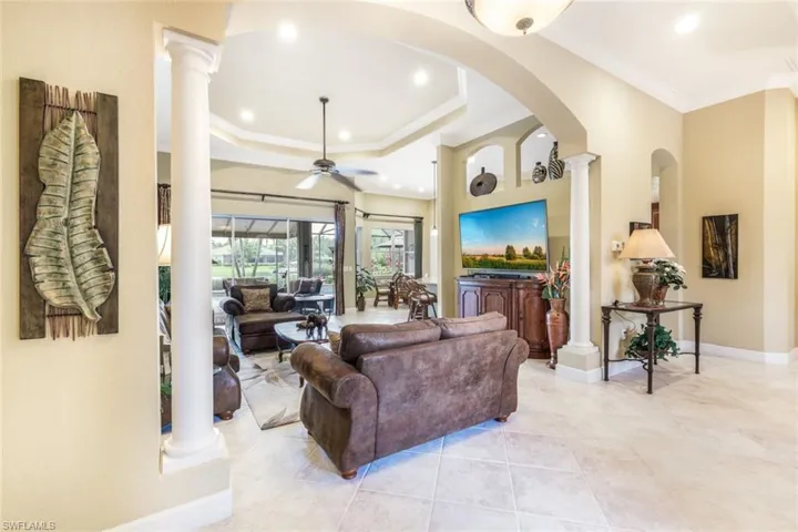 9388  Copper Rock  CT, Naples, FL 34120