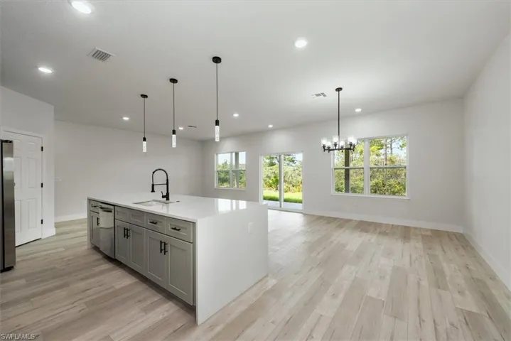 4735 San Ignacio Dr, Sebring, Florida 33872