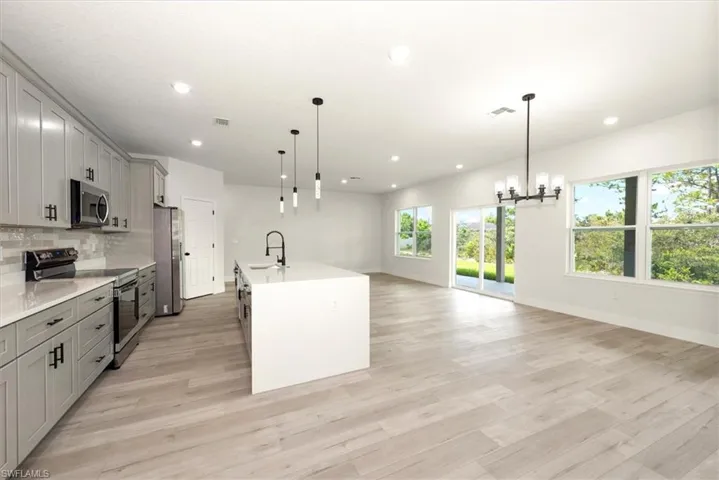 4735 San Ignacio Dr, Sebring, Florida 33872