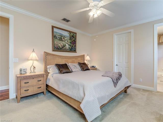 Guest bedroom with walk-in closet