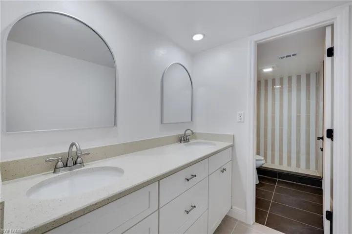 4047 Sandlewood Ln 3, Fort Myers, Florida 33907